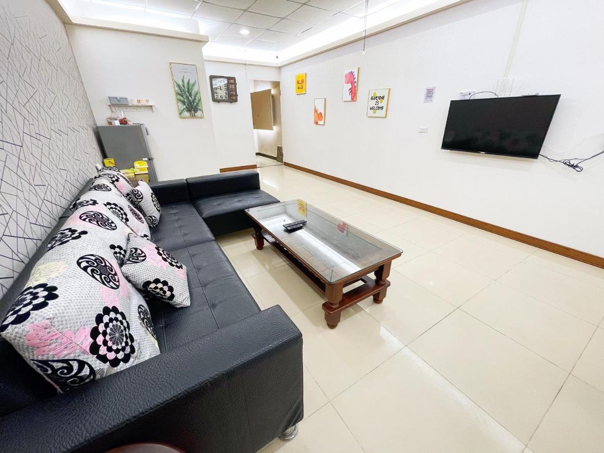 花見你民宿-近東大門夜市 Hualien City Luaran gambar